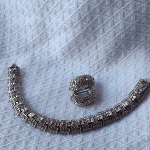 Elegant Silver Joan Rivers Jewelry Set